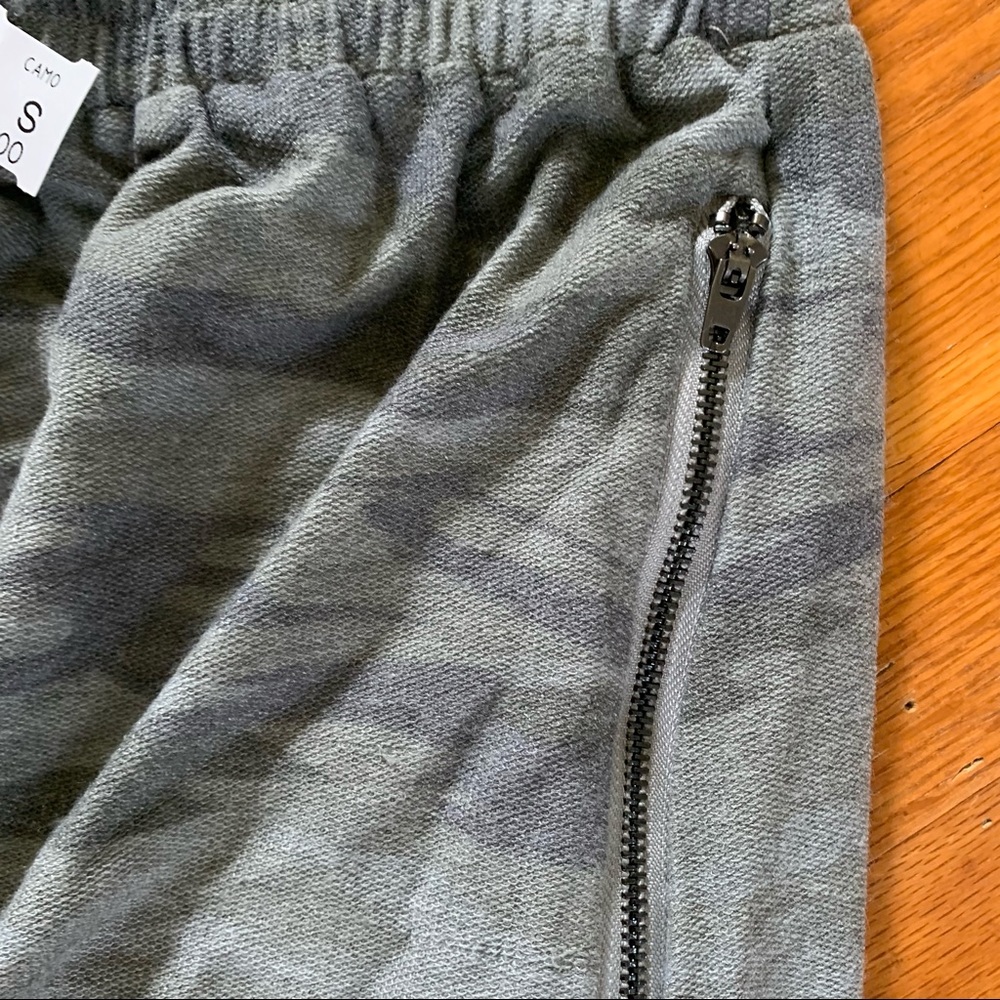 FATE camo joggers
